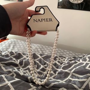 Pearl and Chain Necklace Set